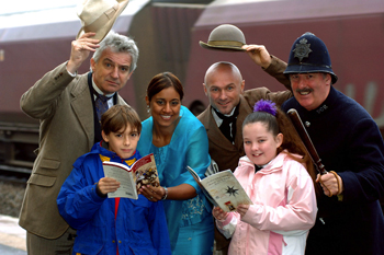 All four actors travelled between Swindon and Bristol Temple Meads on launch day distributing copies of the book and reading passages to passengers. Photographed here with Josh Kility and Shannon Clements from Hannah More School in Bristol.